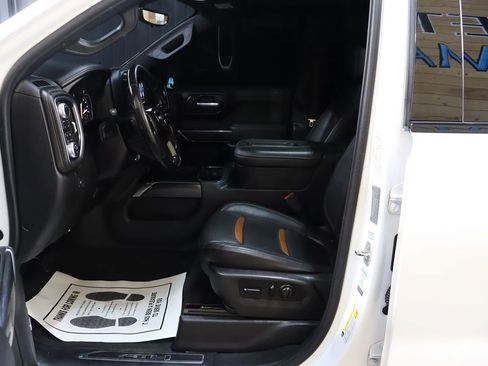 Used 2019 GMC Sierra 1500 AT4 w/ AT4 Premium Package AWD/4WD image 47