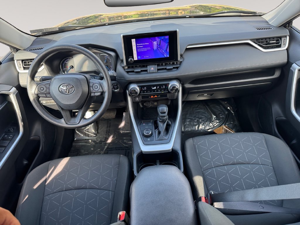 Used 2024 Toyota RAV4 XLE w/ Convenience Package AWD/4WD image 10