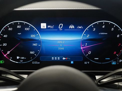 Certified 2026 Mercedes-Benz GLC 300 4MATIC w/ AMG Line image 18