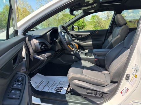 Used 2025 Subaru Outback Wilderness AWD/4WD image 13