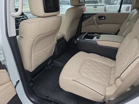 Used 2023 Nissan Armada Platinum w/ Captain's Chairs Package AWD/4WD image 34
