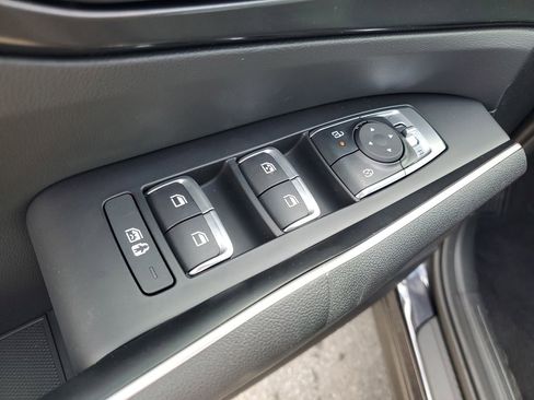 New 2026 Kia Sorento S image 9