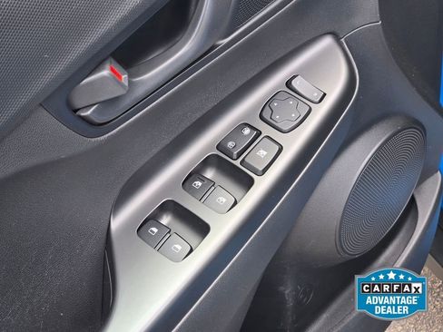 Used 2019 Hyundai Kona SEL FWD image 18