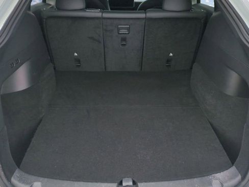 Used 2022 Tesla Model Y Long Range AWD/4WD image 19