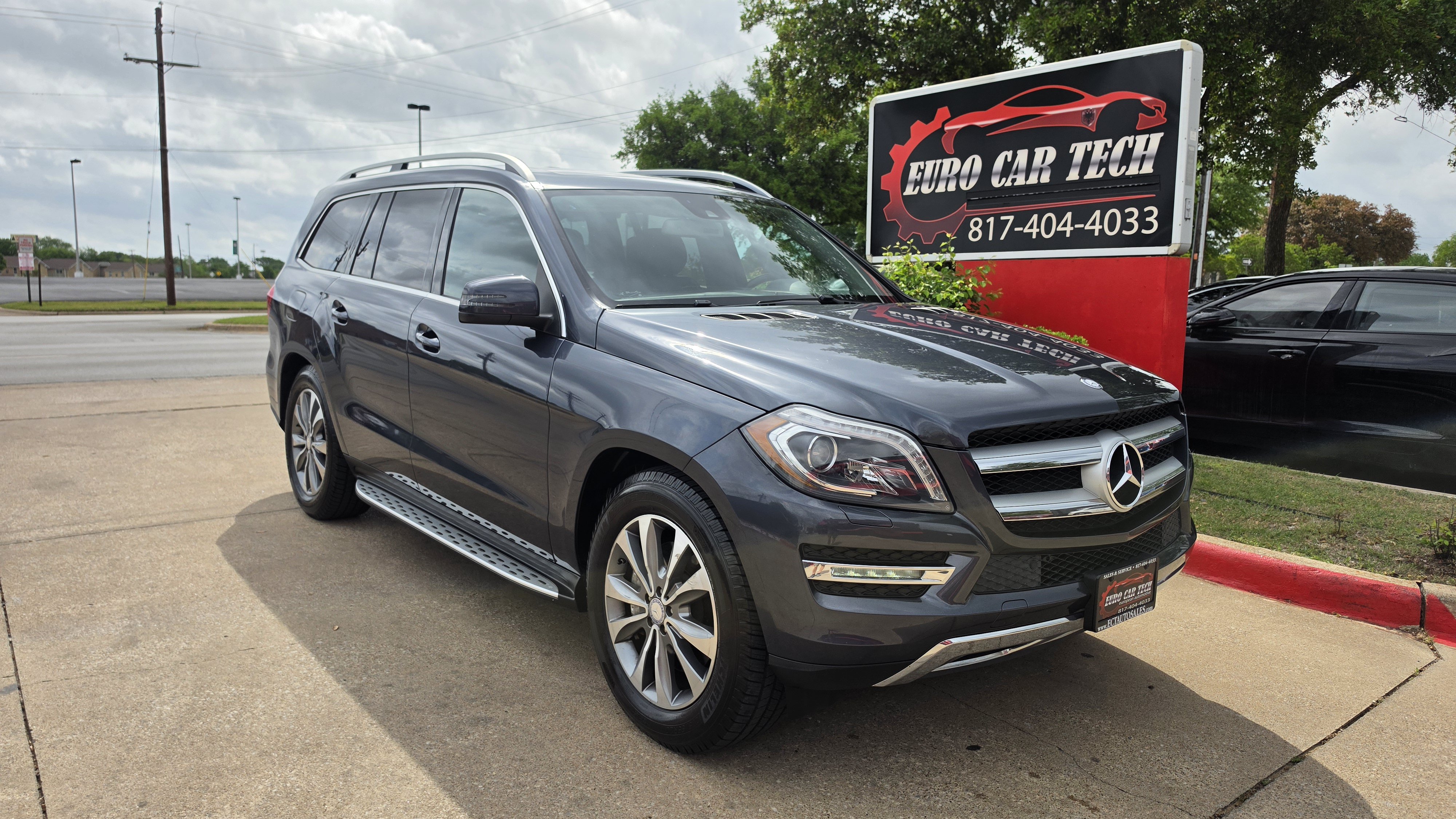Used 2013 Mercedes-Benz GL 450 4MATIC w/ Premium 1 Pkg image 6