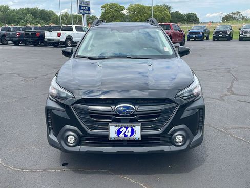 Used 2024 Subaru Outback Onyx Edition XT AWD/4WD image 8