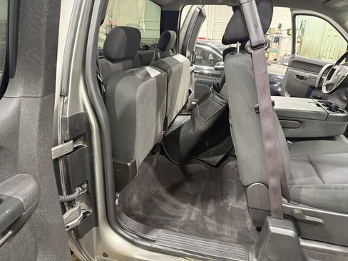 Used 2012 GMC Sierra 2500 SLE w/ HD SLE Premium Package image 28