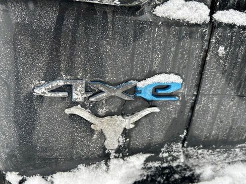 Used 2022 Jeep Wrangler Unlimited Rubicon 4xe w/ Cold Weather Group image 15