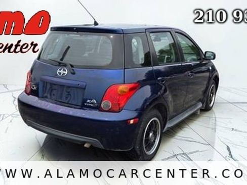 Used 2005 Scion xA FWD image 5