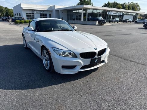 Used 2015 BMW Z4 sDrive28i RWD image 1