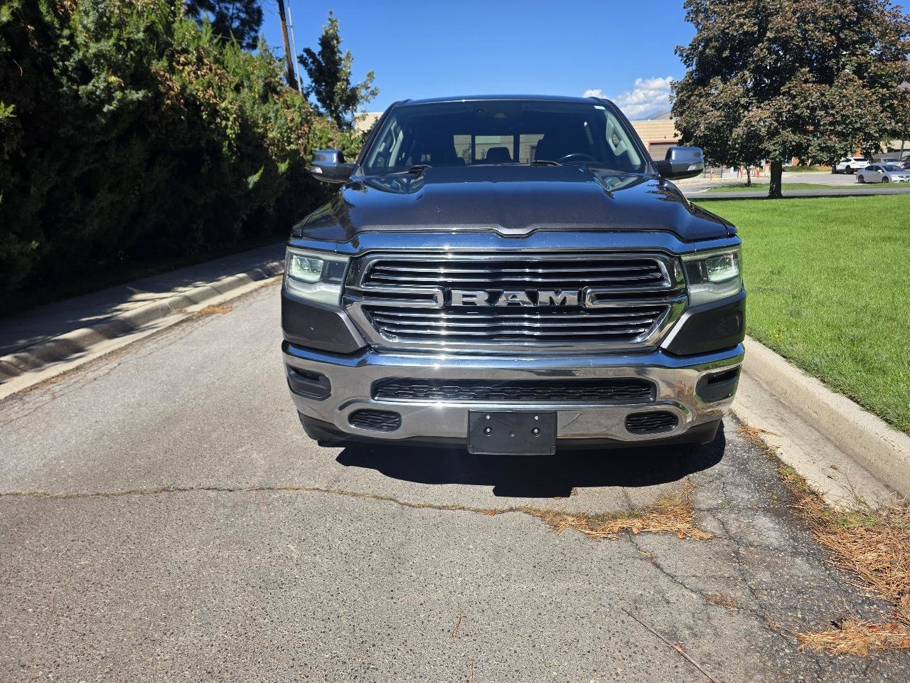 Used 2022 RAM 1500 Laramie AWD/4WD image 4