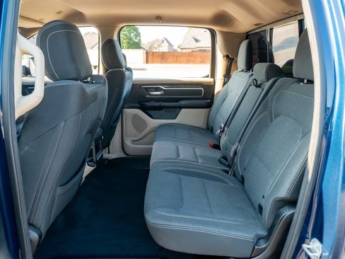 Used 2019 RAM 1500 Big Horn RWD image 13