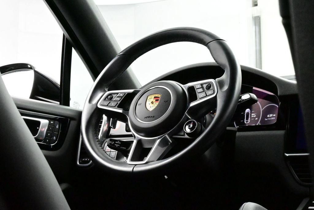 Certified 2023 Porsche Cayenne Coupe w/ Premium Package AWD/4WD image 21