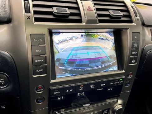 Used 2019 Lexus GX 460 image 23