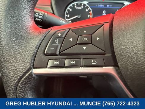 Used 2025 Nissan Altima 2.5 SV AWD/4WD image 14