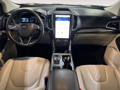 Used 2024 Ford Edge Titanium image 13