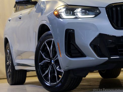 Used 2023 BMW X3 xDrive30i w/ M Sport Package AWD/4WD image 4