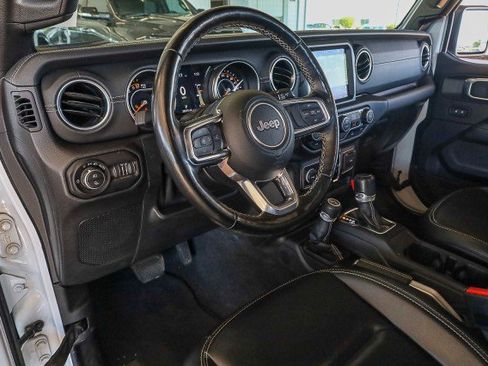 Used 2021 Jeep Gladiator Overland w/ Popular Equipment Package image 13