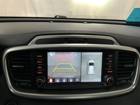 Used 2019 Kia Sorento SX AWD/4WD image 32