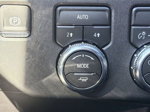 Used 2026 GMC Sierra 1500 Elevation image 34