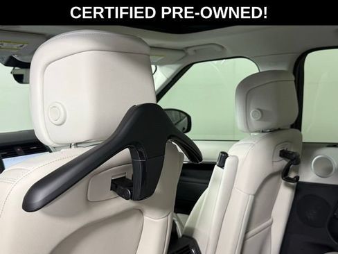 Certified 2025 Land Rover Discovery S AWD/4WD image 25
