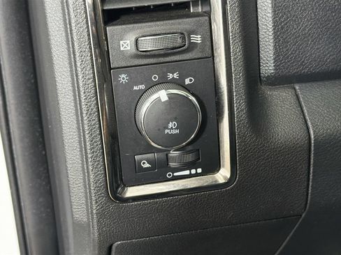 Used 2018 RAM 1500 Sport w/ Comfort Group AWD/4WD image 13