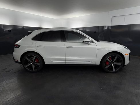 New 2026 Porsche Macan S image 8