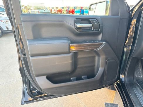 Used 2021 Chevrolet Silverado 1500 LT w/ Convenience Package II image 13