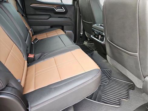 Used 2025 Chevrolet Silverado 1500 High Country w/ High Country Premium Package image 21