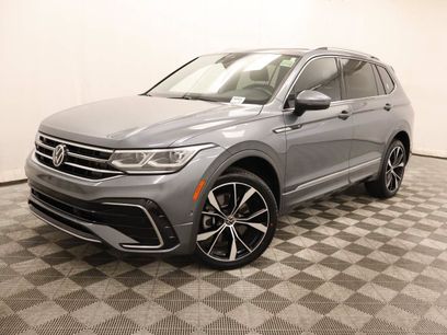 Used 2022 Volkswagen Tiguan SEL R-Line