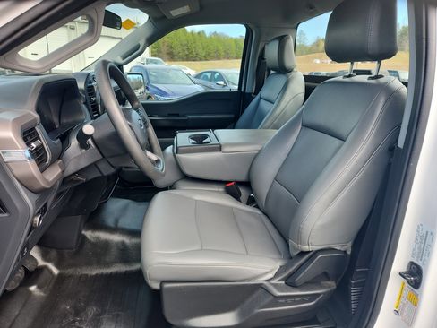 Used 2024 Ford F150 XL image 23