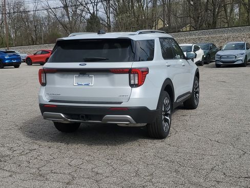 New 2026 Ford Explorer Platinum AWD/4WD image 4