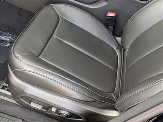 New 2025 Jeep Grand Cherokee Limited w/ Luxury Tech Group II video 4