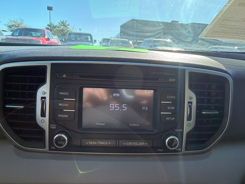 Used 2017 Kia Sportage LX w/ LX Popular Package AWD/4WD image 18