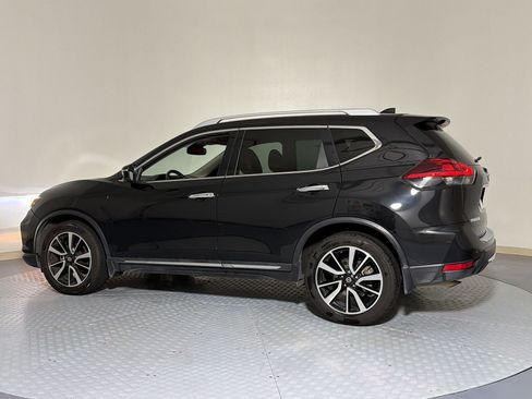 Used 2019 Nissan Rogue SL w/ Premium Package FWD image 3