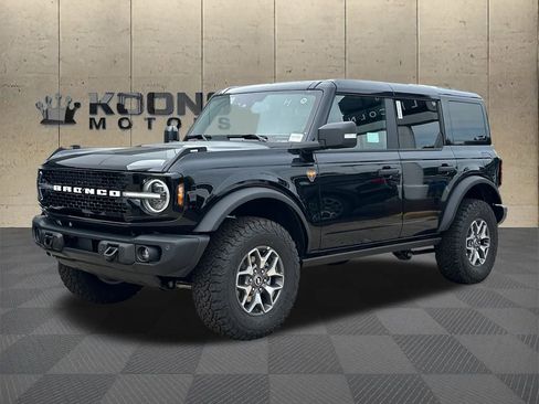 New 2025 Ford Bronco Badlands image 1