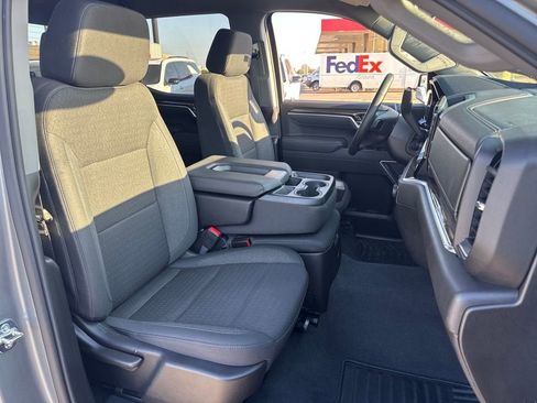 Used 2026 Chevrolet Silverado 1500 RST AWD/4WD image 14