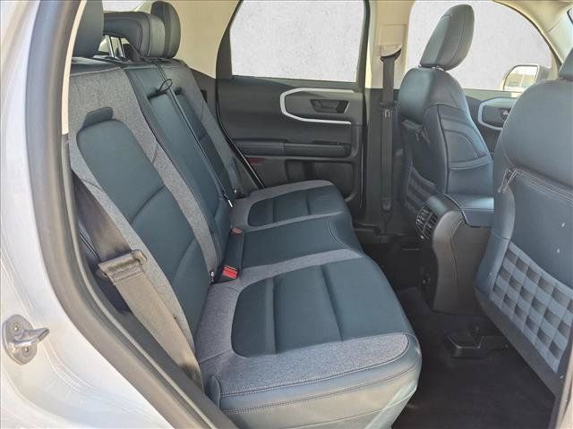Used 2021 Ford Bronco Sport Outer Banks AWD/4WD image 19
