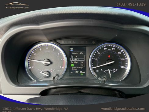 Used 2017 Toyota Highlander Limited image 21