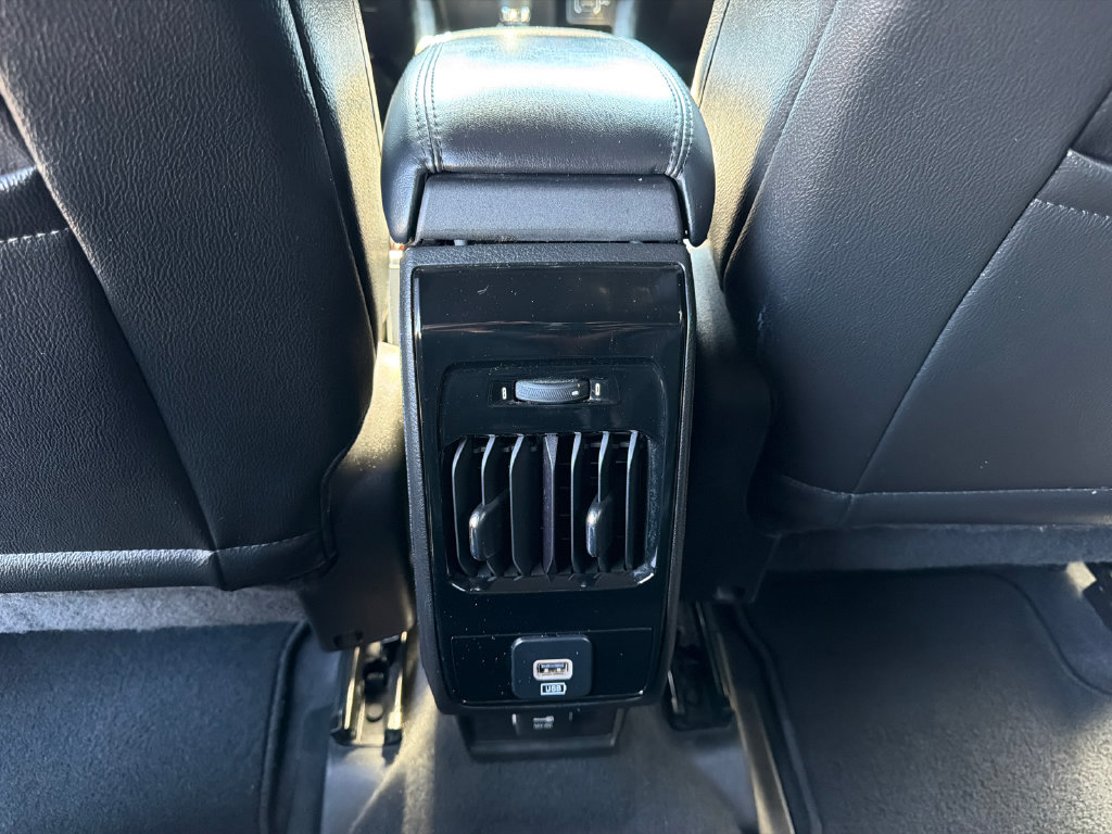 Used 2024 Jeep Compass Latitude AWD/4WD image 26