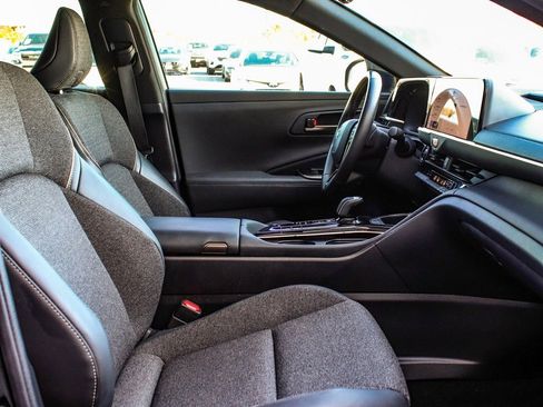 Used 2024 Toyota Crown XLE image 37