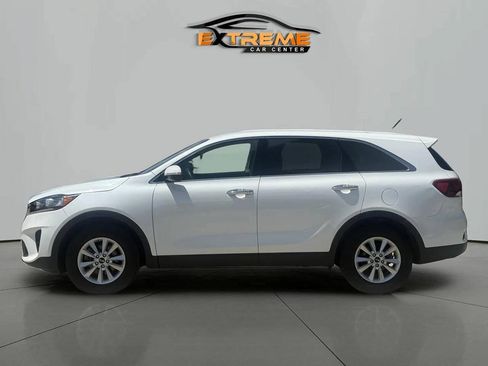 Used 2020 Kia Sorento LX FWD image 3