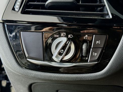 Certified 2023 BMW M550i xDrive w/ Executive Package image 10