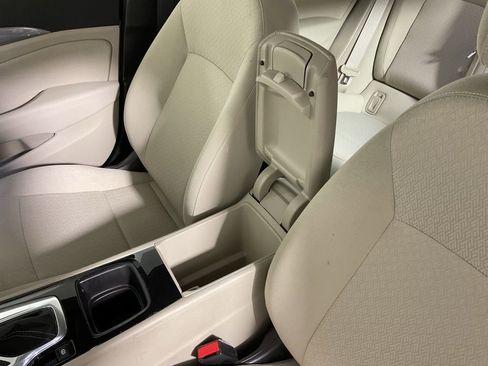 Used 2018 Buick Regal Preferred w/ Sights and Sounds Package image 30