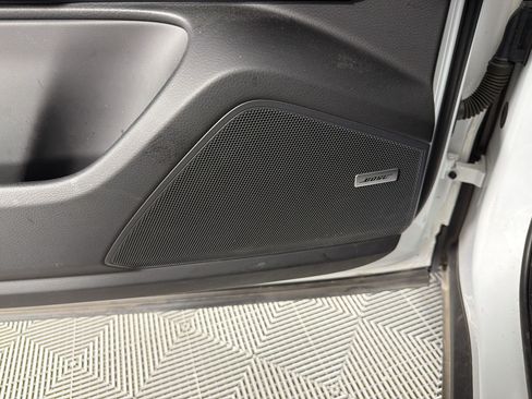 Certified 2023 Porsche Cayenne Coupe AWD/4WD image 21