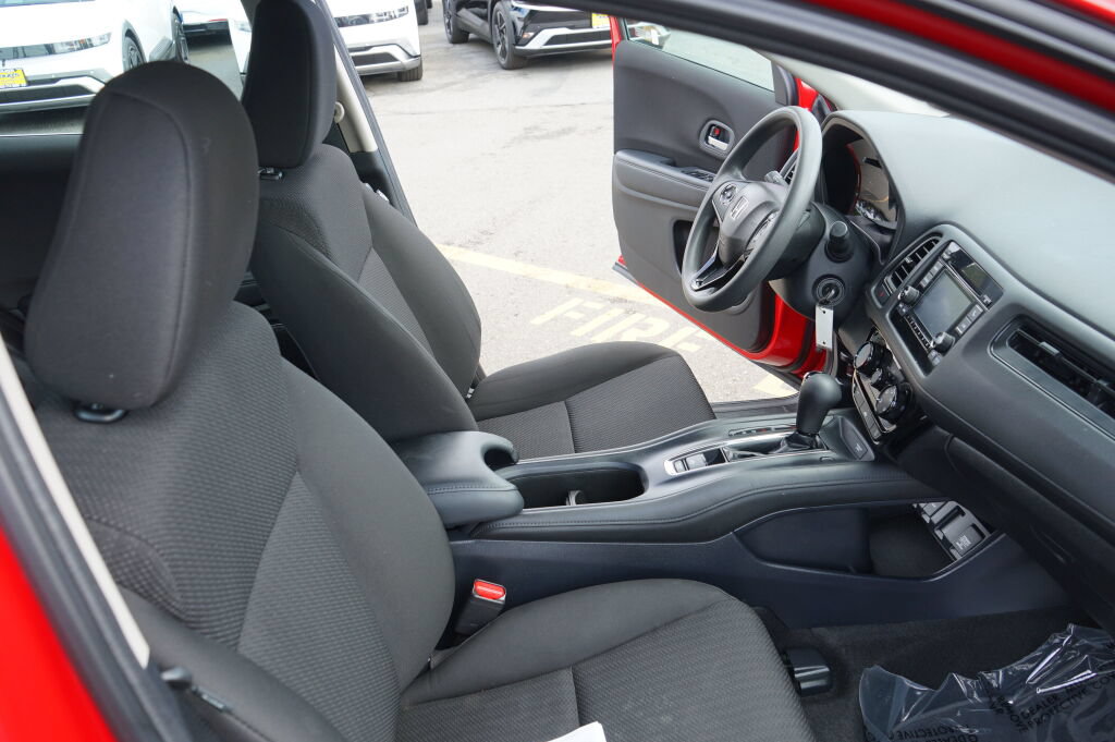 Used 2018 Honda HR-V LX image 20