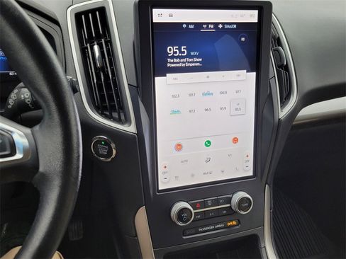 Certified 2023 Ford Edge SEL w/ Convenience Package image 18