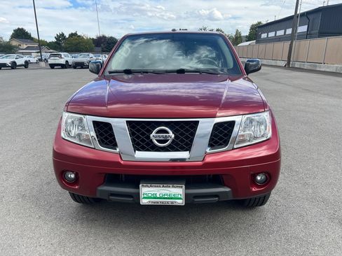 Used 2018 Nissan Frontier SV w/ Value Truck Package AWD/4WD image 8
