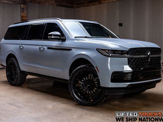 Used 2025 Lincoln Navigator L Reserve w/ Jet Appearance Package video 1