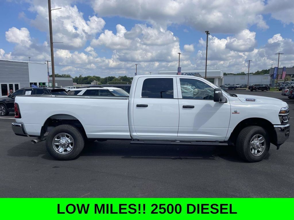Used 2025 RAM 2500 Tradesman AWD/4WD image 2